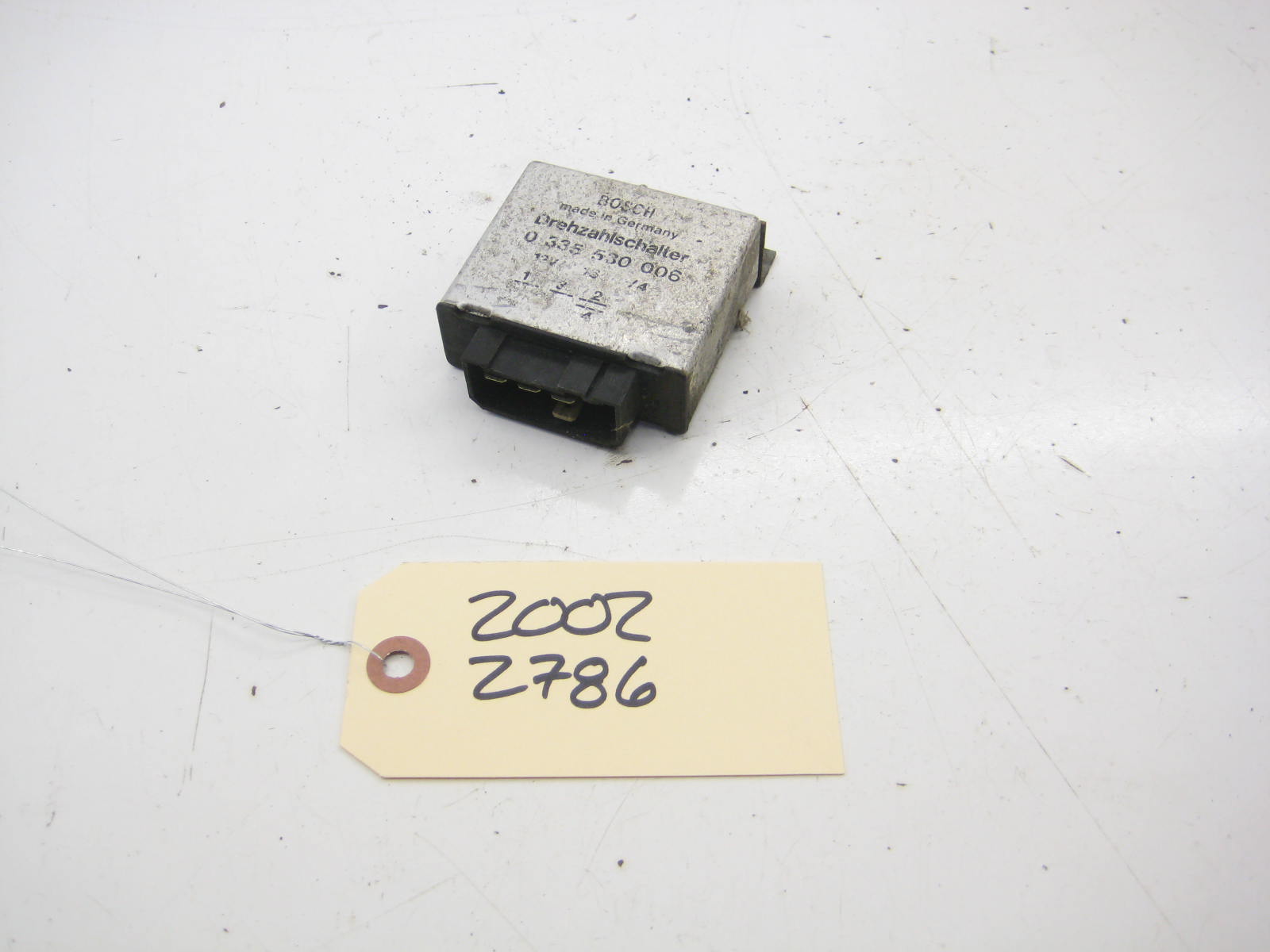 0 335 530 006 Relay