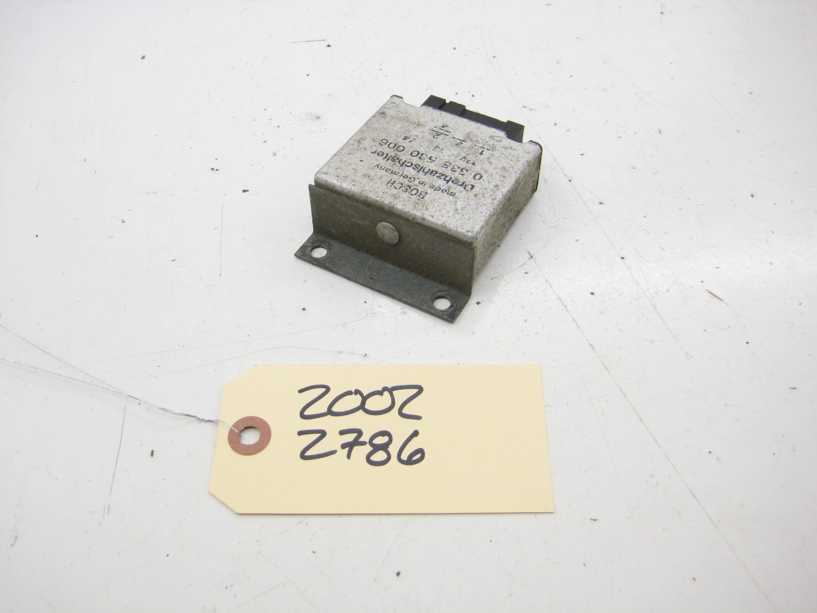 0 335 530 006 Relay