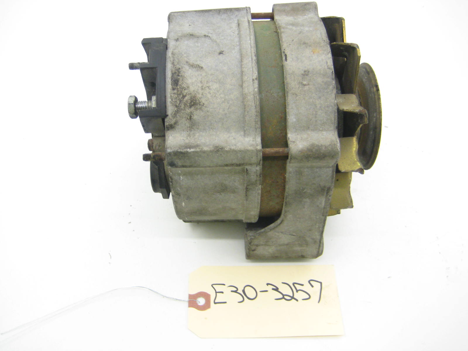 Bmw e30 deals alternator