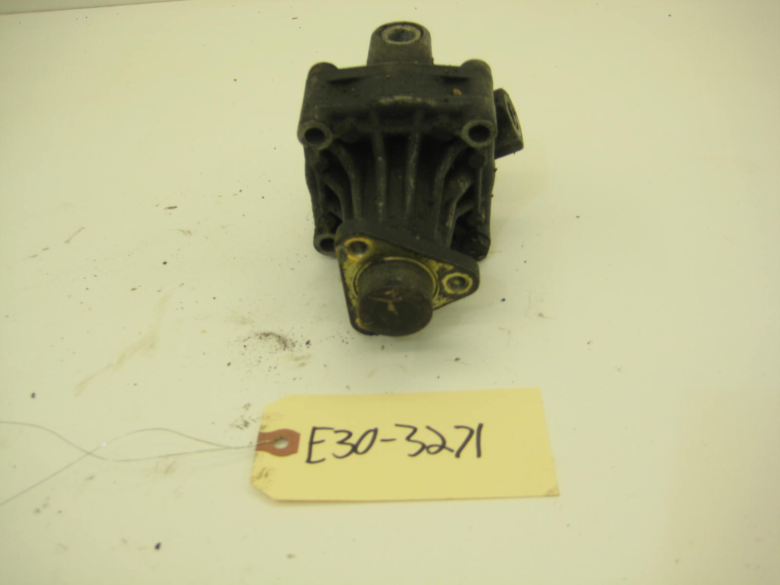 M20 Power Steering Pump Classic Daily