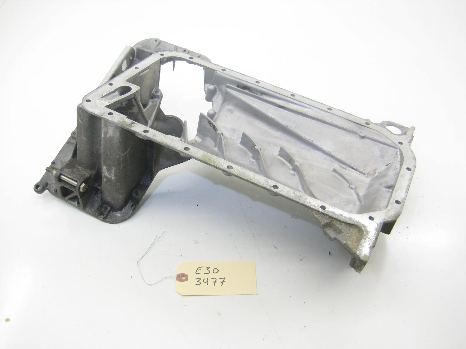M42 Upper Oil Pan With Pickup