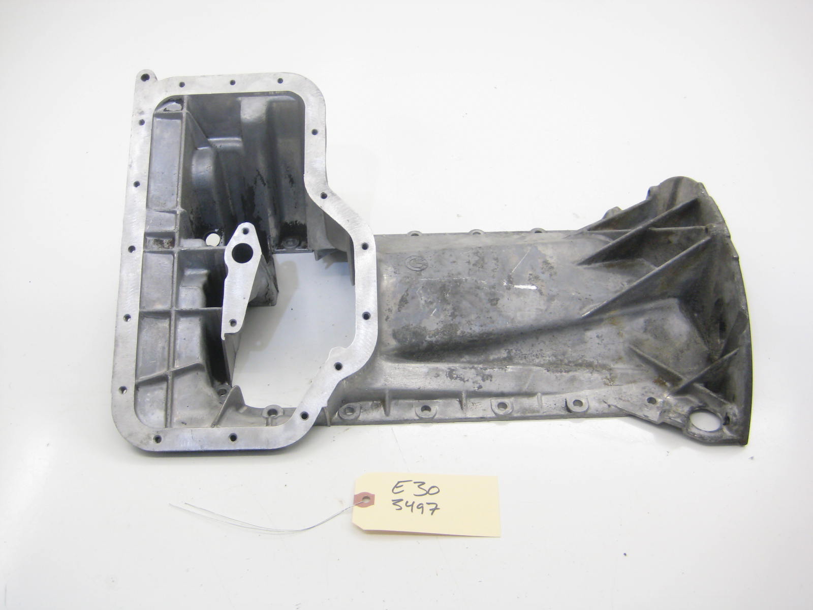 M42 Upper Oil Pan With Pickup