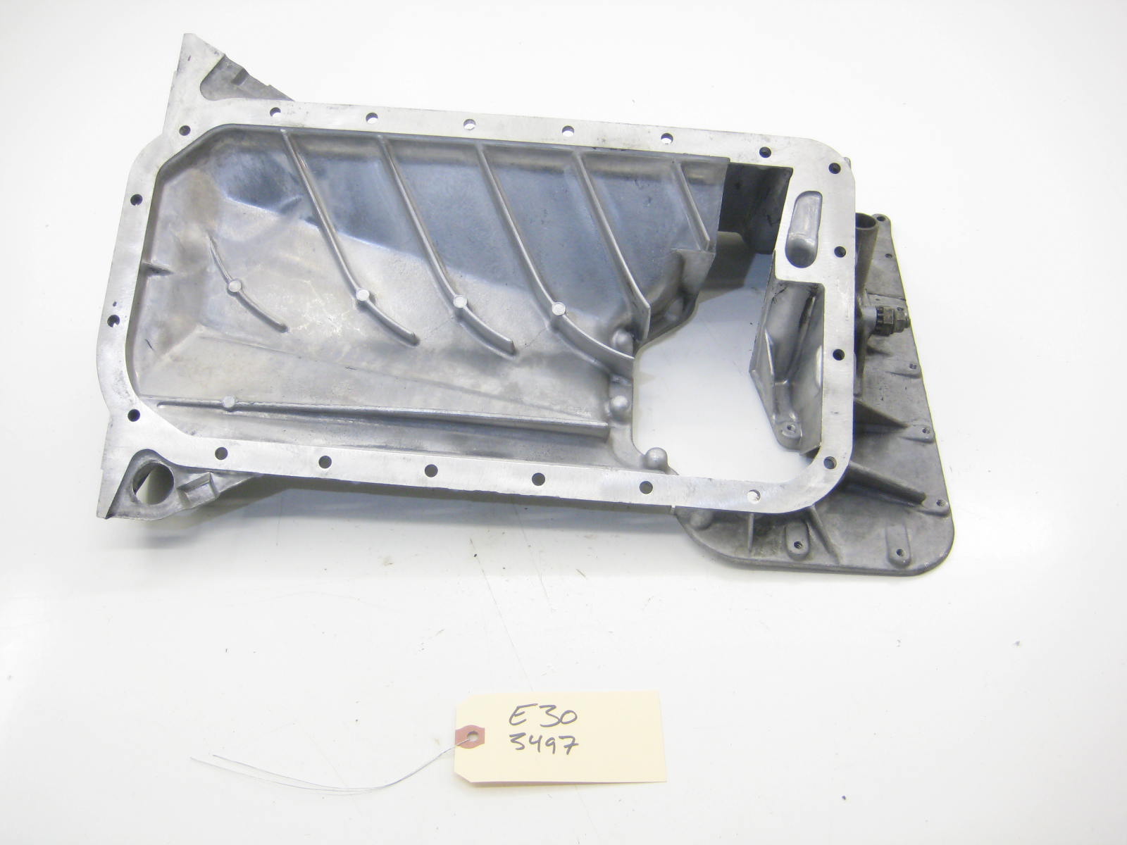 M42 Upper Oil Pan With Pickup