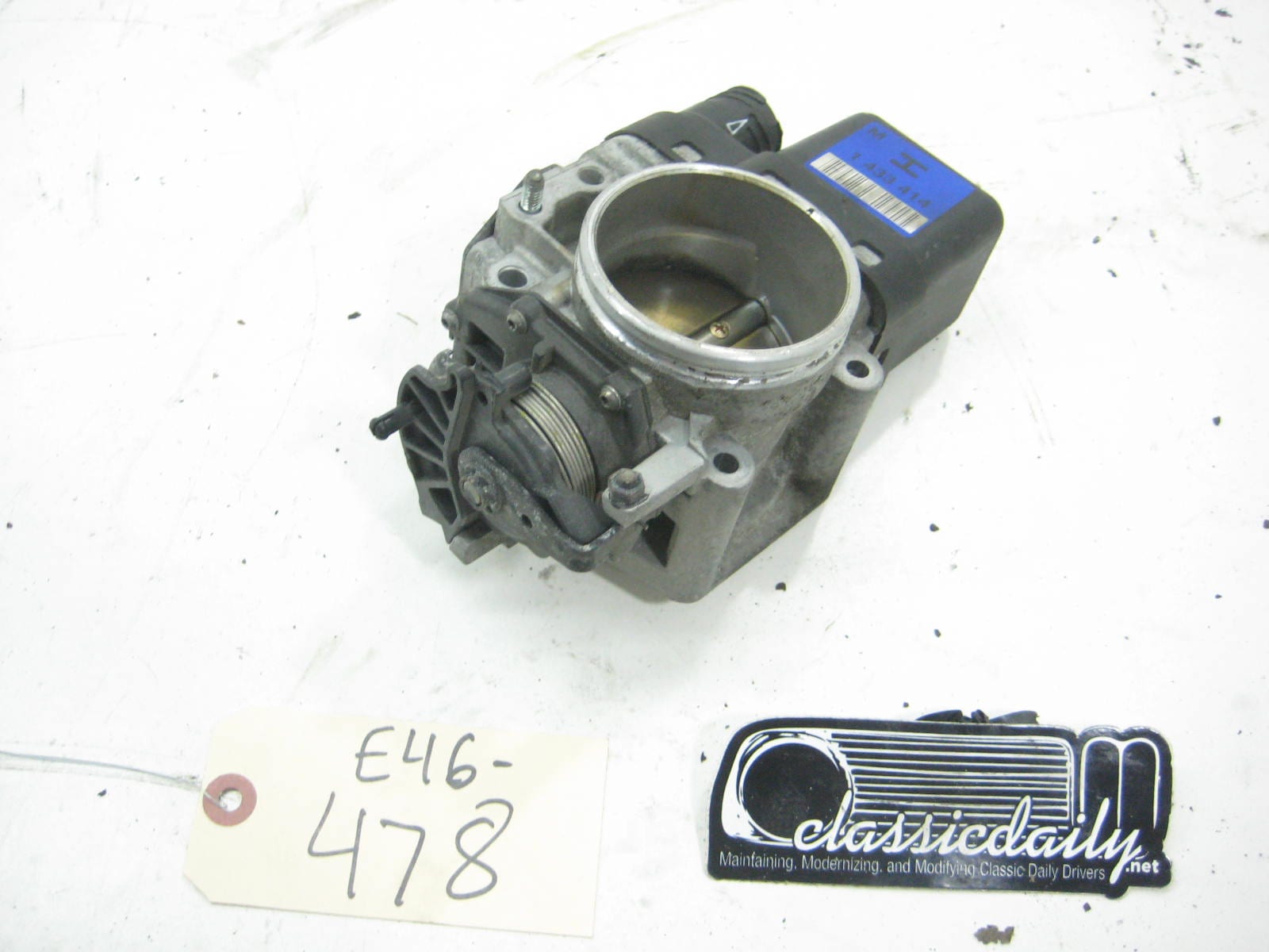 Bmw e46 throttle body sales